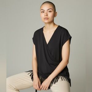 Etcetera Black Short Sleeve V-Neck Top w/Fringe Hem Rayon Spandex Size 12 EUC!!!